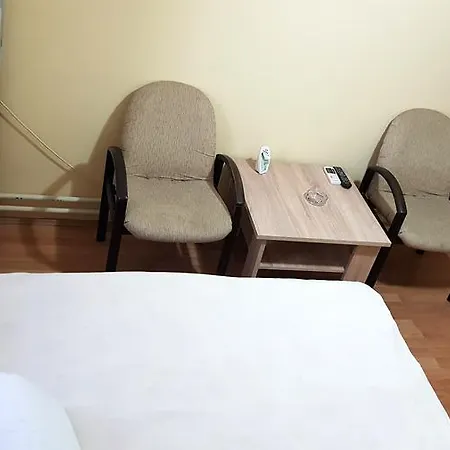 Lovac & Restaurant Мотель