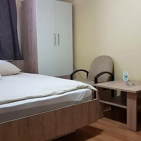 Lovac & Restaurant Motel *