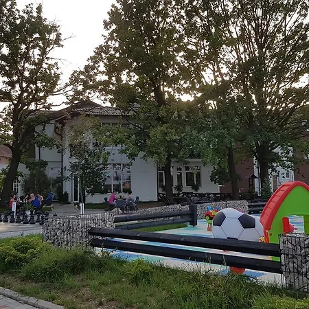 Lovac & Restaurant *
